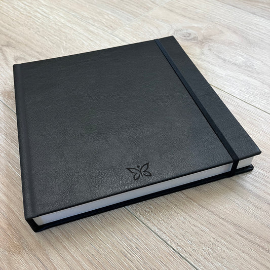 Luchetti True Flat Sketchbook™ – 8x8" – 40 Pages – 600gsm Mixed Media Paper